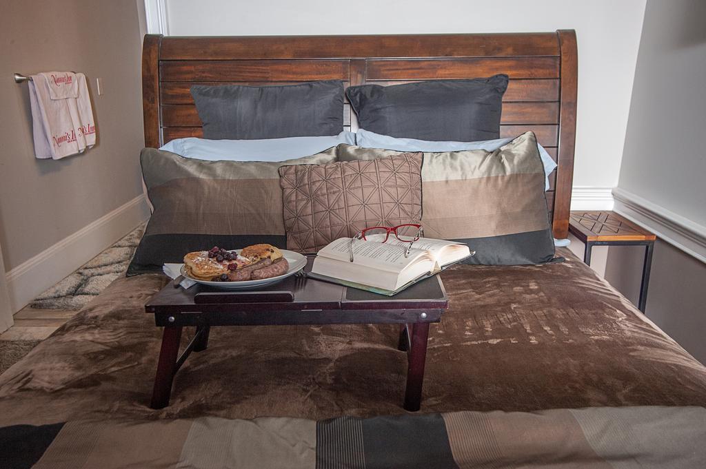 Naomi'S Inn Bed & Breakfast Springfield Esterno foto