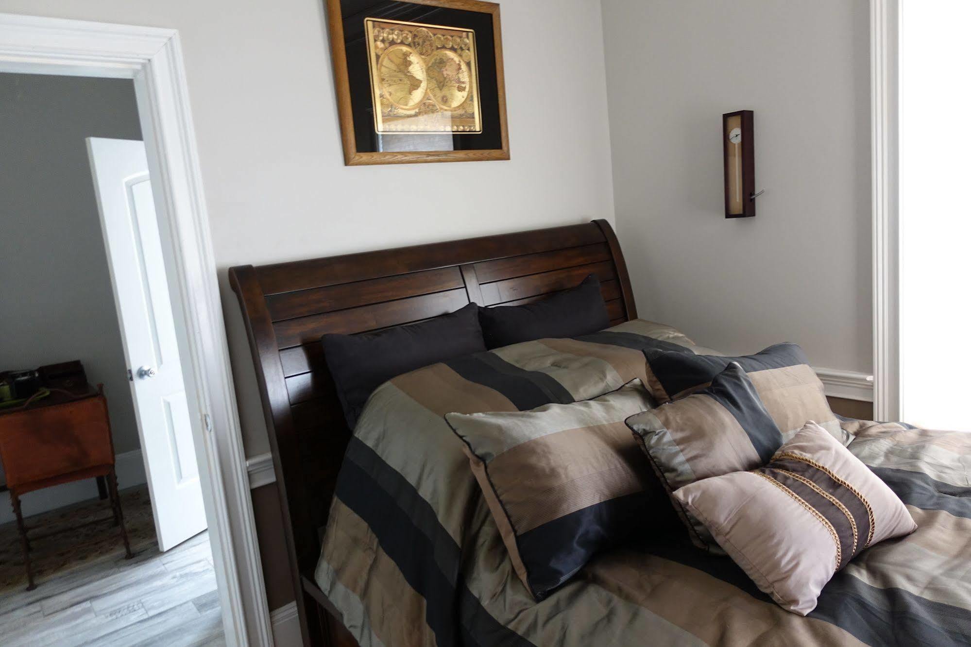 Naomi'S Inn Bed & Breakfast Springfield Esterno foto