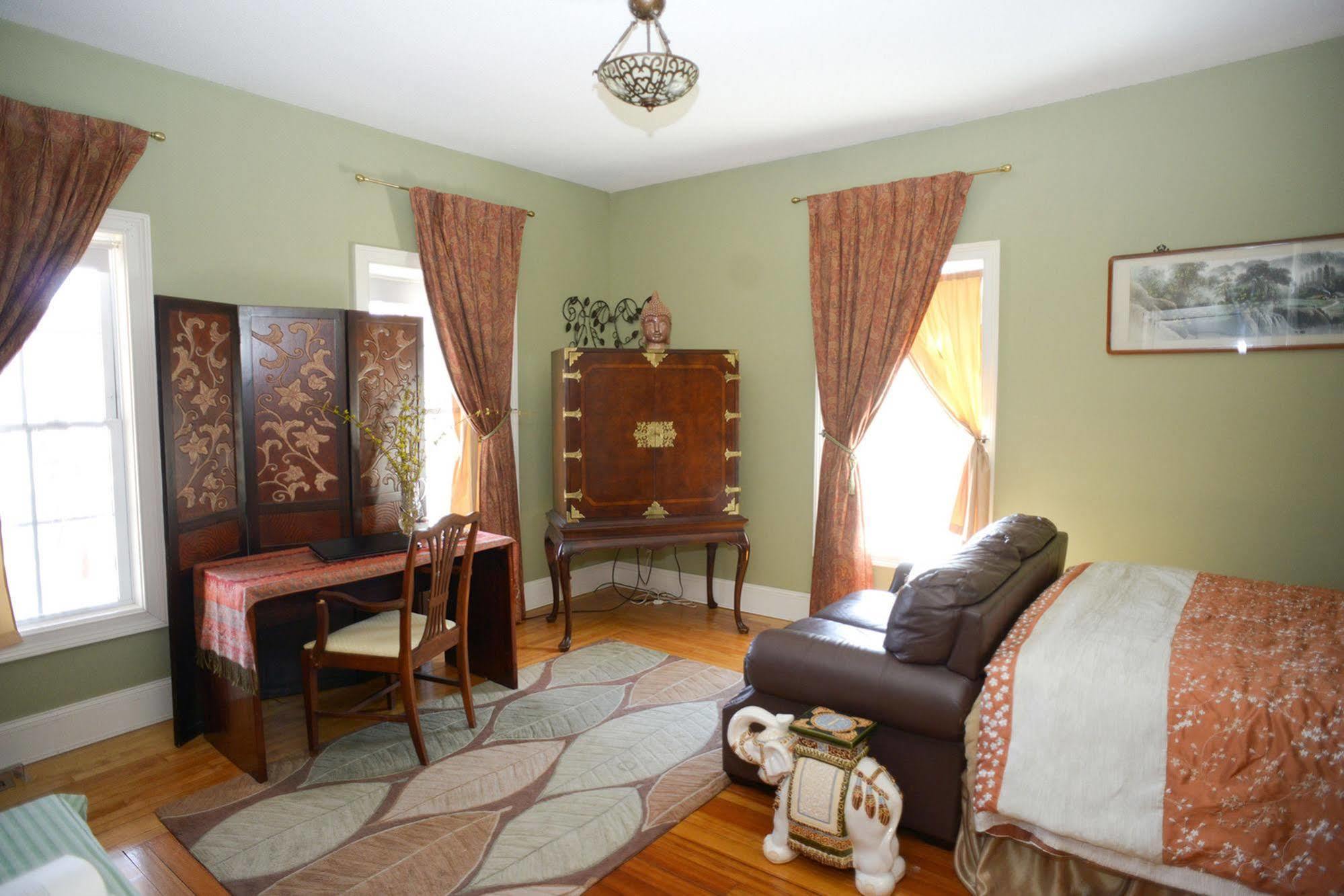 Naomi'S Inn Bed & Breakfast Springfield Esterno foto