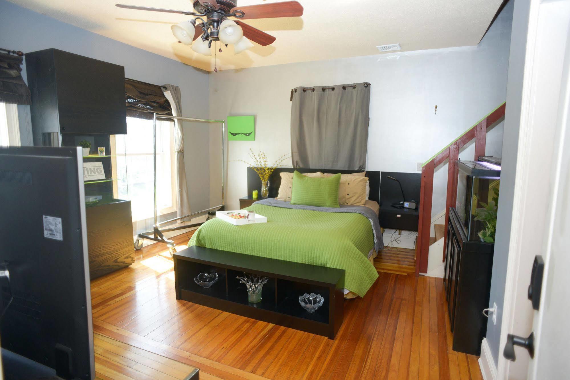 Naomi'S Inn Bed & Breakfast Springfield Esterno foto