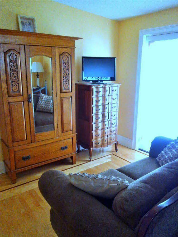 Naomi'S Inn Bed & Breakfast Springfield Esterno foto