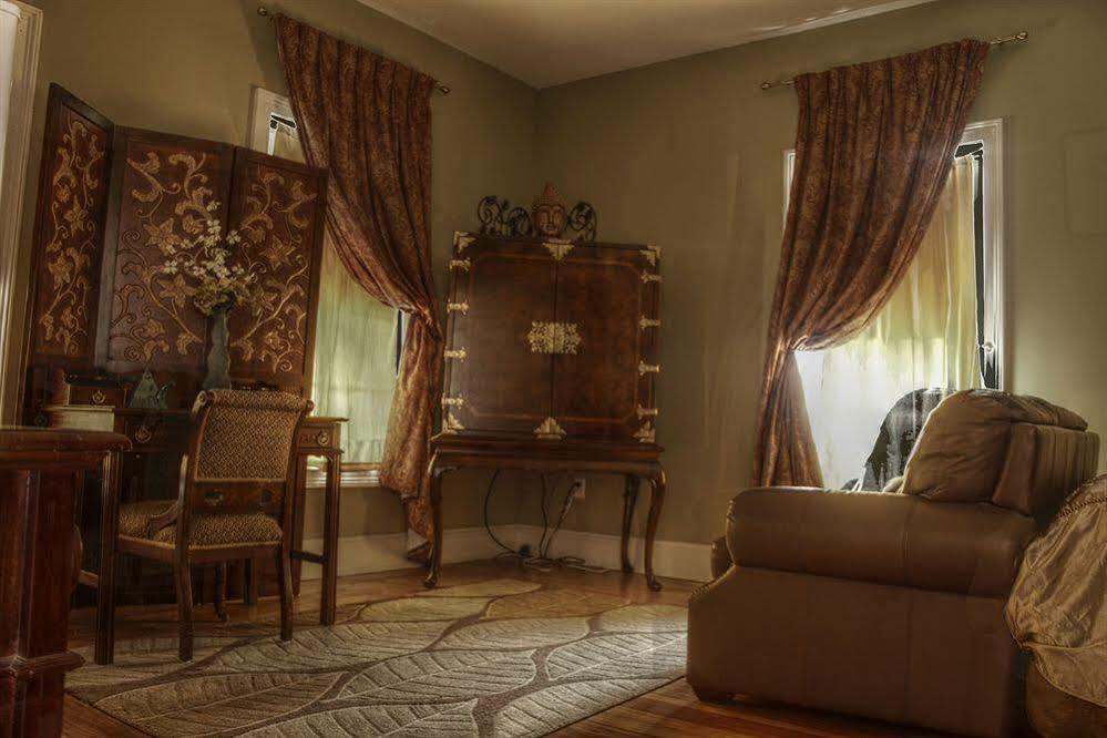 Naomi'S Inn Bed & Breakfast Springfield Esterno foto